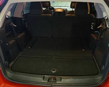 Червоний Додж Джорні, об'ємом двигуна 2.4 л та пробігом 92 тис. км за 12025 $, фото 4 на Automoto.ua