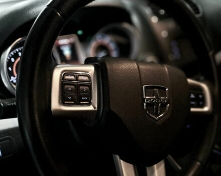 Червоний Додж Джорні, об'ємом двигуна 2.4 л та пробігом 92 тис. км за 12025 $, фото 1 на Automoto.ua