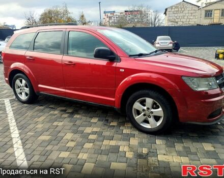 Красный Додж Джорни, объемом двигателя 2 л и пробегом 271 тыс. км за 5000 $, фото 1 на Automoto.ua