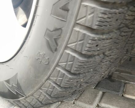 Красный Додж Джорни, объемом двигателя 2 л и пробегом 271 тыс. км за 5000 $, фото 6 на Automoto.ua