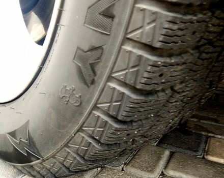 Красный Додж Джорни, объемом двигателя 2 л и пробегом 271 тыс. км за 5000 $, фото 8 на Automoto.ua