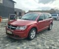 Красный Додж Джорни, объемом двигателя 2 л и пробегом 271 тыс. км за 5000 $, фото 1 на Automoto.ua