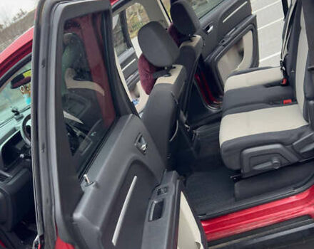 Червоний Додж Джорні, об'ємом двигуна 2 л та пробігом 330 тис. км за 8800 $, фото 7 на Automoto.ua