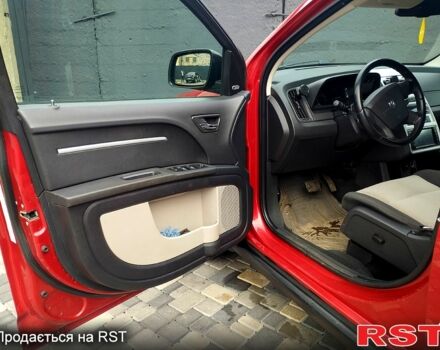 Красный Додж Джорни, объемом двигателя 2 л и пробегом 271 тыс. км за 5000 $, фото 9 на Automoto.ua