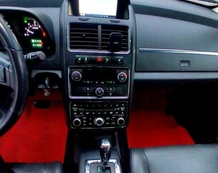 Червоний Додж Джорні, об'ємом двигуна 2 л та пробігом 212 тис. км за 9999 $, фото 5 на Automoto.ua