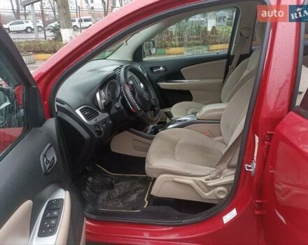 Красный Додж Джорни, объемом двигателя 2.36 л и пробегом 195 тыс. км за 7800 $, фото 11 на Automoto.ua