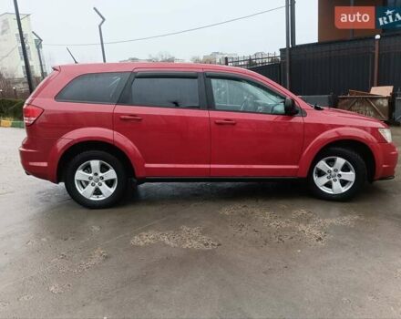 Красный Додж Джорни, объемом двигателя 2.36 л и пробегом 195 тыс. км за 7800 $, фото 6 на Automoto.ua