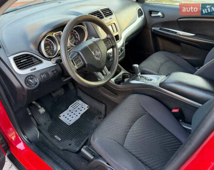 Додж Джорни 2012 в Харькове на Automoto.ua Красный Додж Джорни, объемом двигателя 2.4 л и пробегом 270 тыс. км за 7800 $, фото 10 на Automoto.ua