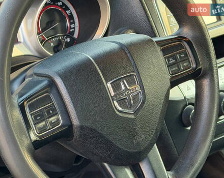 Додж Джорни 2012 в Харькове на Automoto.ua Красный Додж Джорни, объемом двигателя 2.4 л и пробегом 270 тыс. км за 7800 $, фото 14 на Automoto.ua