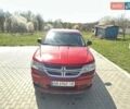Красный Додж Джорни, объемом двигателя 2.36 л и пробегом 174 тыс. км за 9500 $, фото 2 на Automoto.ua