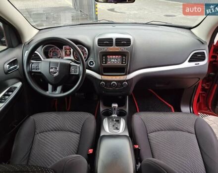 Красный Додж Джорни, объемом двигателя 2.36 л и пробегом 163 тыс. км за 8600 $, фото 22 на Automoto.ua