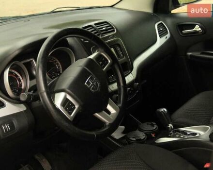 Додж Джорни 2012 в Виннице на Automoto.ua Красный Додж Джорни, объемом двигателя 2.36 л и пробегом 210 тыс. км за 8950 $, фото 3 на Automoto.ua