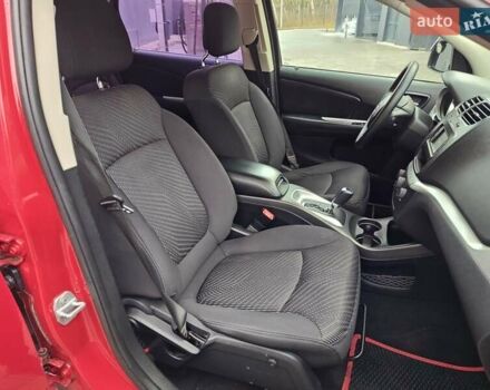 Красный Додж Джорни, объемом двигателя 2.36 л и пробегом 163 тыс. км за 8600 $, фото 23 на Automoto.ua