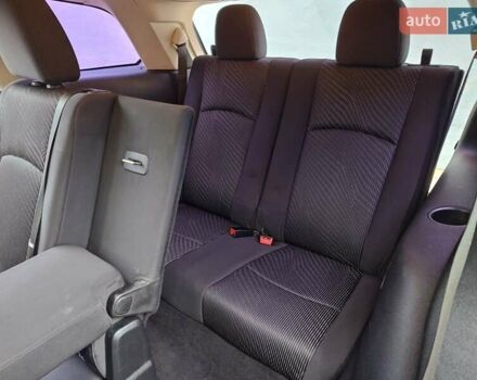 Красный Додж Джорни, объемом двигателя 2.36 л и пробегом 163 тыс. км за 8600 $, фото 36 на Automoto.ua