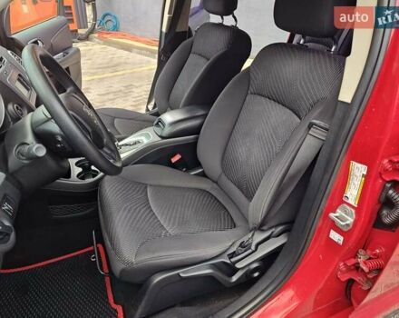 Красный Додж Джорни, объемом двигателя 2.36 л и пробегом 163 тыс. км за 8600 $, фото 21 на Automoto.ua