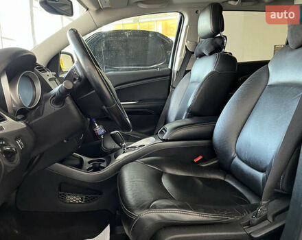 Червоний Додж Джорні, об'ємом двигуна 3.6 л та пробігом 104 тис. км за 11500 $, фото 10 на Automoto.ua