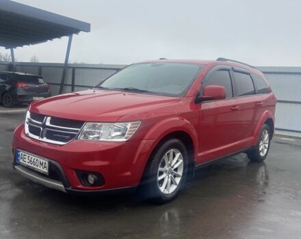 Красный Додж Джорни, объемом двигателя 2.4 л и пробегом 240 тыс. км за 10700 $, фото 2 на Automoto.ua
