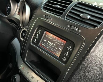 Красный Додж Джорни, объемом двигателя 2.4 л и пробегом 205 тыс. км за 10490 $, фото 24 на Automoto.ua