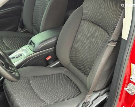 Красный Додж Джорни, объемом двигателя 2.4 л и пробегом 205 тыс. км за 10490 $, фото 12 на Automoto.ua