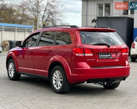 Красный Додж Джорни, объемом двигателя 2.4 л и пробегом 205 тыс. км за 10490 $, фото 6 на Automoto.ua