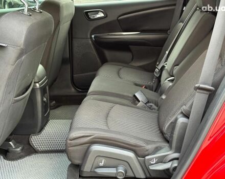 Красный Додж Джорни, объемом двигателя 2.4 л и пробегом 205 тыс. км за 10490 $, фото 13 на Automoto.ua