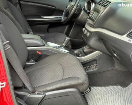 Красный Додж Джорни, объемом двигателя 2.4 л и пробегом 205 тыс. км за 10490 $, фото 20 на Automoto.ua