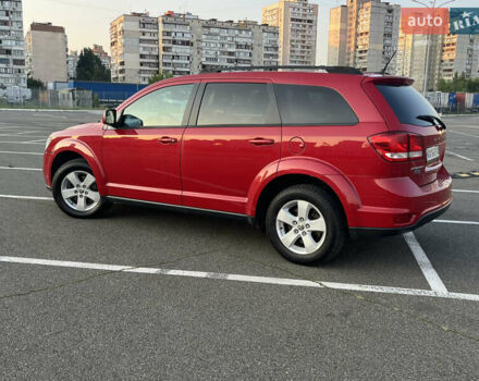 Красный Додж Джорни, объемом двигателя 2.36 л и пробегом 160 тыс. км за 9999 $, фото 7 на Automoto.ua