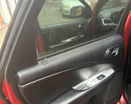 Красный Додж Джорни, объемом двигателя 2.36 л и пробегом 256 тыс. км за 10600 $, фото 8 на Automoto.ua