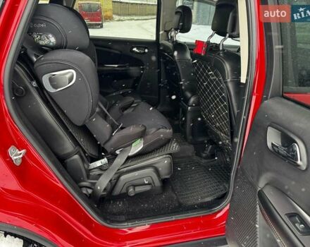 Червоний Додж Джорні, об'ємом двигуна 2.36 л та пробігом 220 тис. км за 12000 $, фото 14 на Automoto.ua