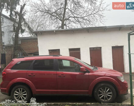 Красный Додж Джорни, объемом двигателя 2.36 л и пробегом 256 тыс. км за 10600 $, фото 5 на Automoto.ua