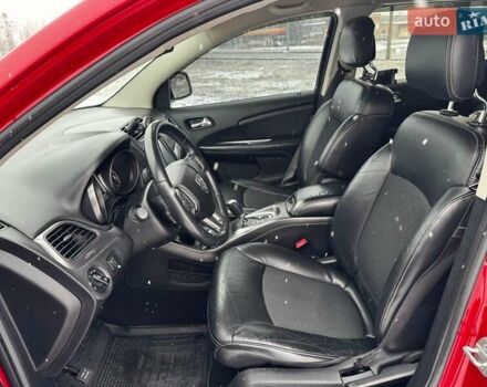 Червоний Додж Джорні, об'ємом двигуна 2.36 л та пробігом 220 тис. км за 12000 $, фото 8 на Automoto.ua