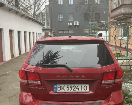 Красный Додж Джорни, объемом двигателя 2.36 л и пробегом 256 тыс. км за 10600 $, фото 1 на Automoto.ua
