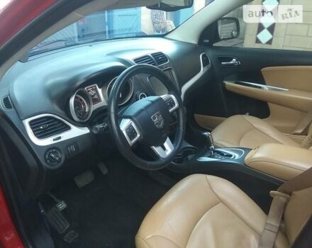 Красный Додж Джорни, объемом двигателя 3.6 л и пробегом 183 тыс. км за 13000 $, фото 6 на Automoto.ua