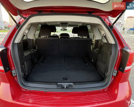 Красный Додж Джорни, объемом двигателя 2.36 л и пробегом 160 тыс. км за 9999 $, фото 20 на Automoto.ua