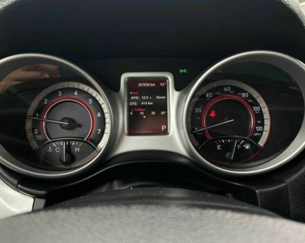 Червоний Додж Джорні, об'ємом двигуна 2.4 л та пробігом 207 тис. км за 11990 $, фото 19 на Automoto.ua