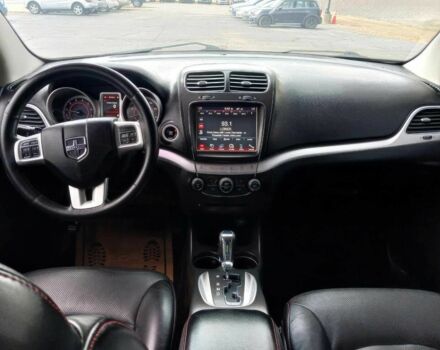 Красный Додж Джорни, объемом двигателя 3.6 л и пробегом 79 тыс. км за 7000 $, фото 5 на Automoto.ua