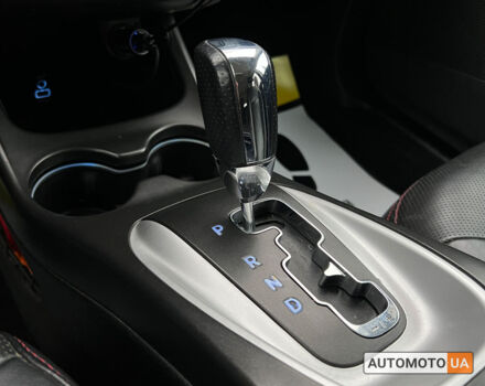 Красный Додж Джорни, объемом двигателя 3.6 л и пробегом 140 тыс. км за 14200 $, фото 17 на Automoto.ua