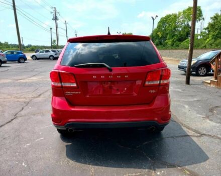 Красный Додж Джорни, объемом двигателя 3.6 л и пробегом 79 тыс. км за 7000 $, фото 3 на Automoto.ua