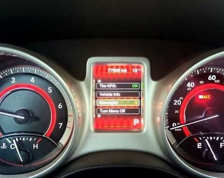 Красный Додж Джорни, объемом двигателя 2.4 л и пробегом 77 тыс. км за 13500 $, фото 7 на Automoto.ua