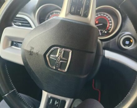 Красный Додж Джорни, объемом двигателя 3.6 л и пробегом 175 тыс. км за 14500 $, фото 7 на Automoto.ua