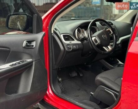 Красный Додж Джорни, объемом двигателя 2.4 л и пробегом 92 тыс. км за 12490 $, фото 16 на Automoto.ua