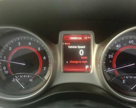 Червоний Додж Джорні, об'ємом двигуна 2.36 л та пробігом 140 тис. км за 10800 $, фото 2 на Automoto.ua