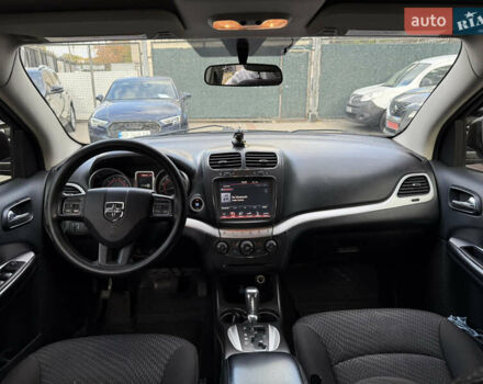 Червоний Додж Джорні, об'ємом двигуна 2.4 л та пробігом 162 тис. км за 9999 $, фото 6 на Automoto.ua