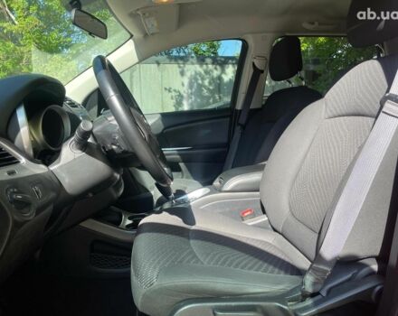 Додж Джорни 2017 в Киеве на Automoto.ua Красный Додж Джорни, объемом двигателя 2.4 л и пробегом 92 тыс. км за 13990 $, фото 18 на Automoto.ua