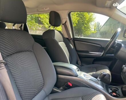 Додж Джорни 2017 в Киеве на Automoto.ua Красный Додж Джорни, объемом двигателя 2.4 л и пробегом 92 тыс. км за 13990 $, фото 25 на Automoto.ua