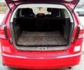 Красный Додж Джорни, объемом двигателя 2.4 л и пробегом 77 тыс. км за 13500 $, фото 3 на Automoto.ua