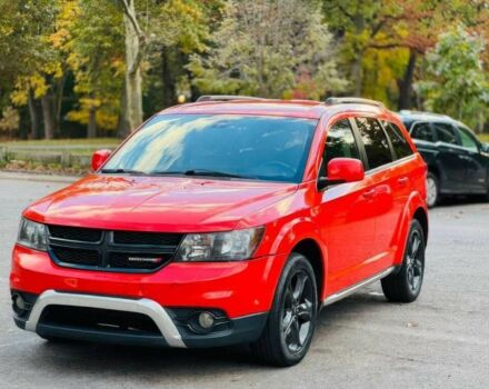 Красный Додж Джорни, объемом двигателя 3.6 л и пробегом 46 тыс. км за 2000 $, фото 2 на Automoto.ua