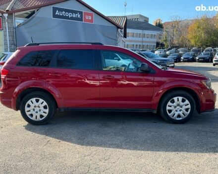 Красный Додж Джорни, объемом двигателя 2.4 л и пробегом 128 тыс. км за 10280 $, фото 3 на Automoto.ua