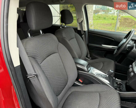 Красный Додж Джорни, объемом двигателя 2.36 л и пробегом 106 тыс. км за 11000 $, фото 54 на Automoto.ua