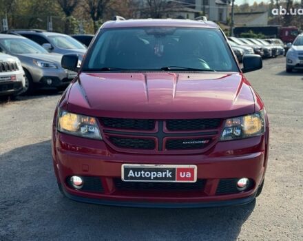 Красный Додж Джорни, объемом двигателя 2.4 л и пробегом 128 тыс. км за 10280 $, фото 1 на Automoto.ua